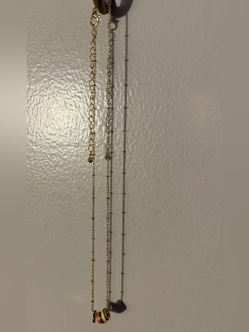 Multi colored necklace - Picture 2 of 2